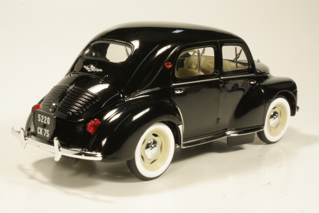 Renault 4CV 1954, black
