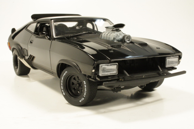 Ford Falcon XB GT 1973 "Mad Max 2 The Road Warrior Interceptor" - Sulje napsauttamalla kuva