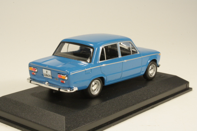 Seat 124 Berlina 1968, sininen - Sulje napsauttamalla kuva