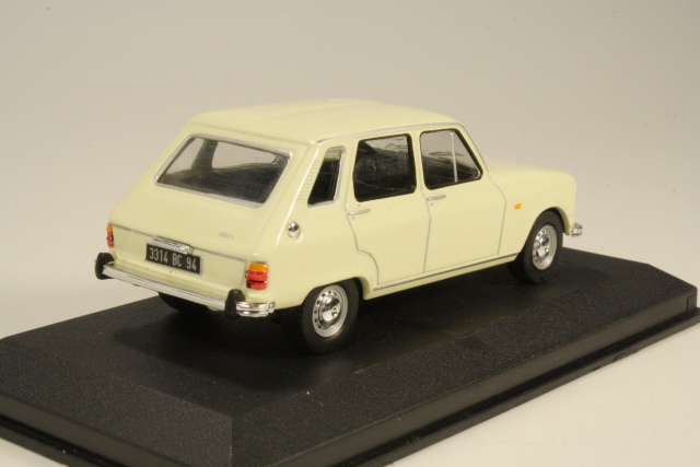 Renault 6 1970, cream