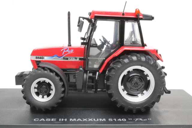 Case IH Maxxum 5140 Pro 1996, punainen