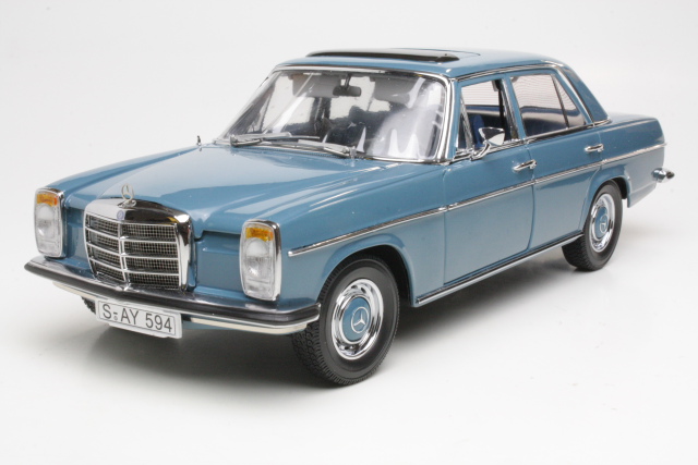 Mercedes 220 (W115) 1968 "Strich 8", sininen - Sulje napsauttamalla kuva