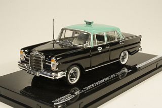 Mercedes 220SE (w111) Lisboa Taxi, musta