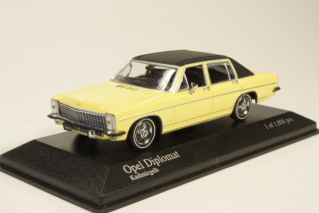Opel Diplomat 1969, yellow
