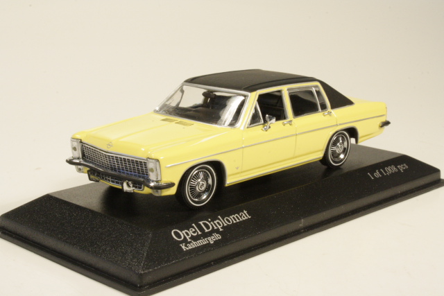 Opel Diplomat 1969, yellow