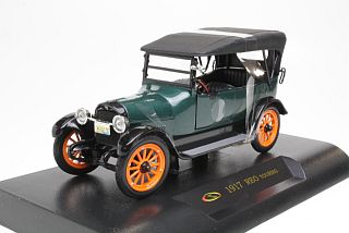 Reo Touring 1917, tummanvihreä