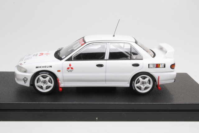 Mitsubishi Lancer Evo II "Test Car" 1992, valkoinen - Sulje napsauttamalla kuva