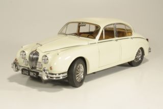 Jaguar Mark 2 3.8 1962, white