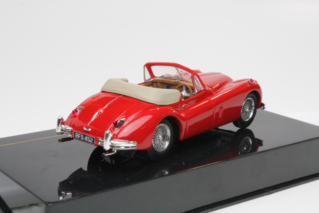 Jaguar XK140 Convertible 1956, punainen - Sulje napsauttamalla kuva