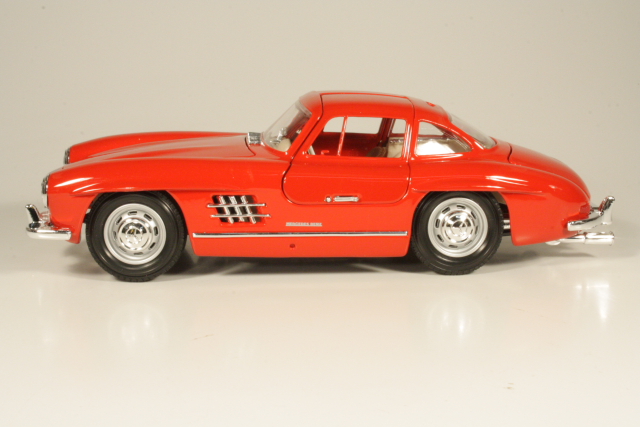 Mercedes 300SL (w198) Coupe 1954, red
