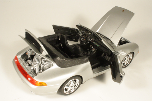 Porsche 911 Carrera Cabriolet 1994, silver