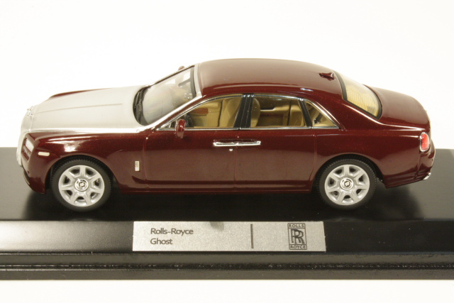 Rolls-Royce Ghost 2009, tummanpunainen/hopea