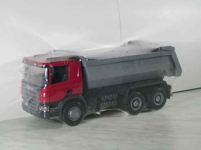 Scania P380 maansiirtoauto