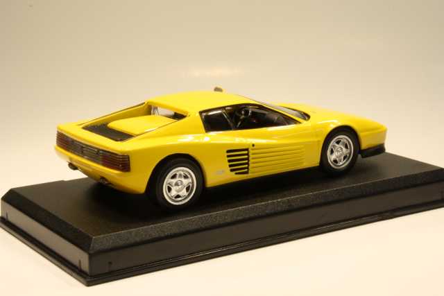 Ferrari Testarossa 1984, keltainen - Sulje napsauttamalla kuva