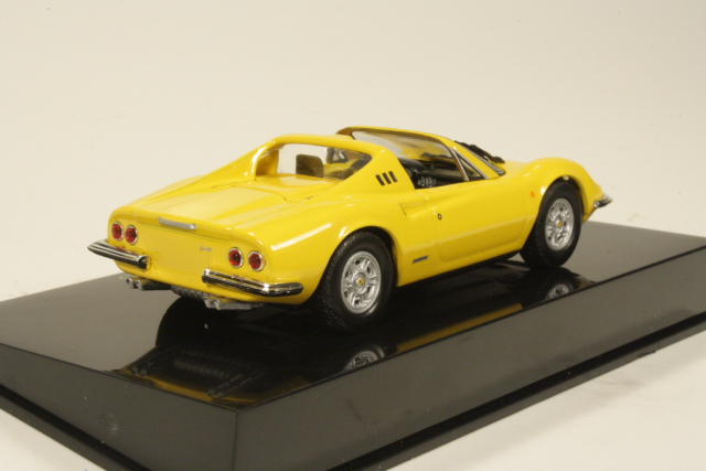 Ferrari Dino 246 GTS, yellow