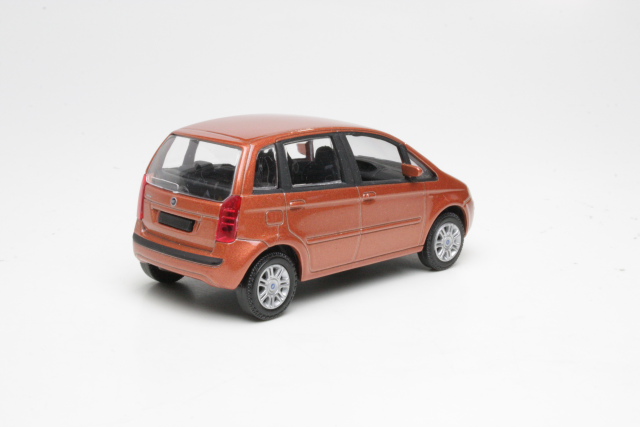Fiat Idea 2003, red
