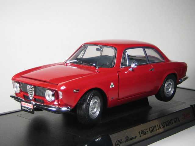 Alfa Romeo Giulia Sprint GTA 1965, punainen - Sulje napsauttamalla kuva