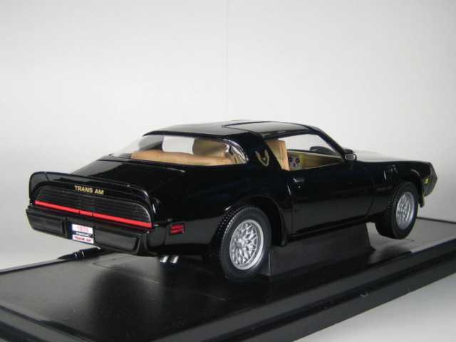 Pontiac Firebird Trans Am 1979, musta