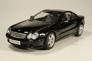 Mercedes SL500, black