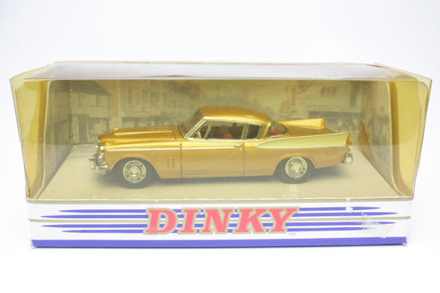Studebaker Golden Hawk, gold