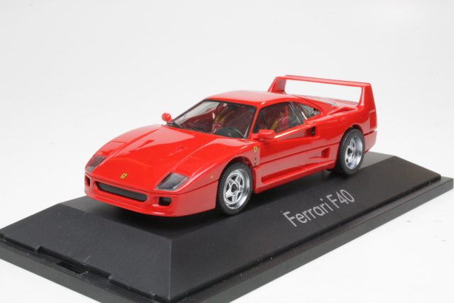 Ferrari F40 1988, punainen - Sulje napsauttamalla kuva