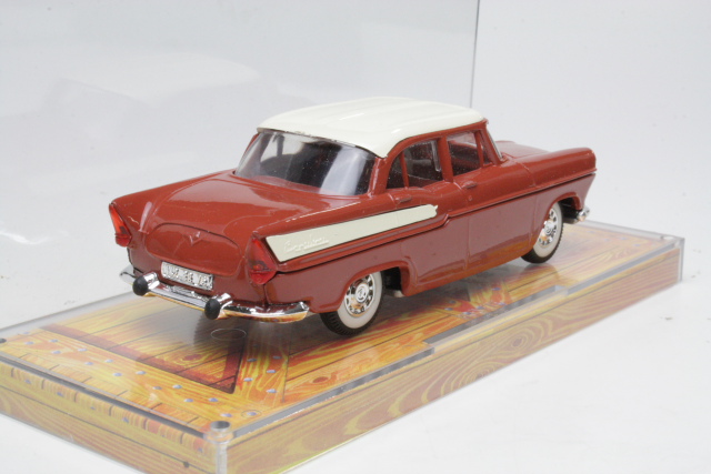 Simca Beaulieu, red