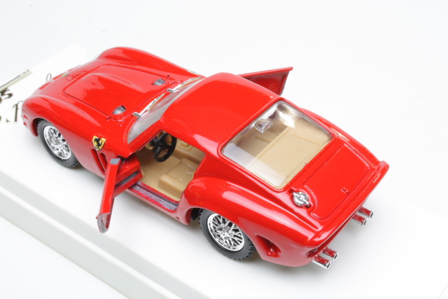 Ferrari 250 GTO 1963, punainen - Sulje napsauttamalla kuva