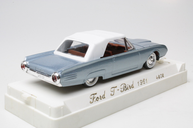 Ford Thunderbird 1961, sininen - Sulje napsauttamalla kuva