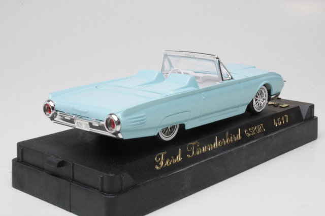 Ford Thunderbird G.Sport, turkoosi