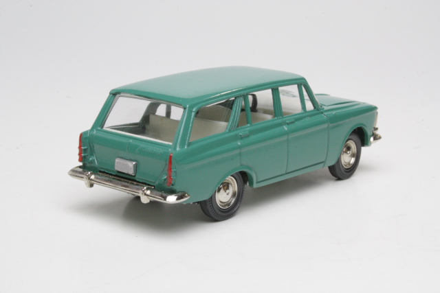 Moskvitch 427, green