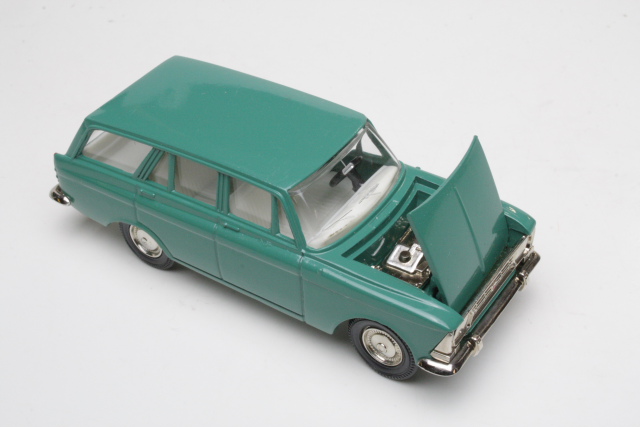 Moskvitch 427, green