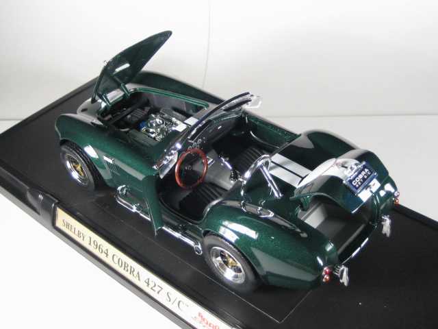 Shelby Cobra 427 S/C 1964, vihreä