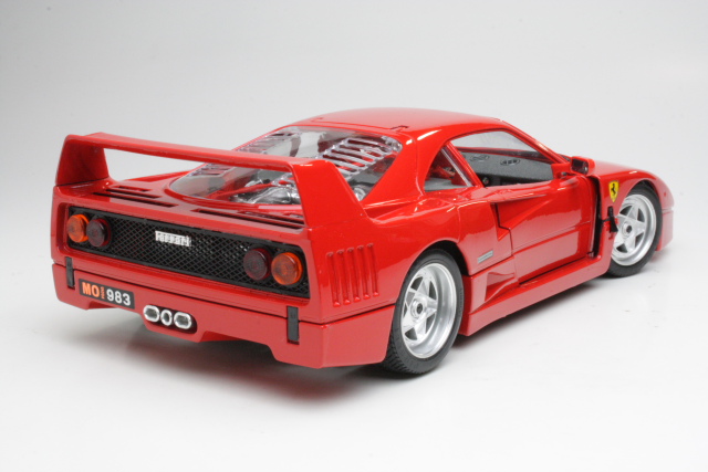 Ferrari F40 1987, punainen