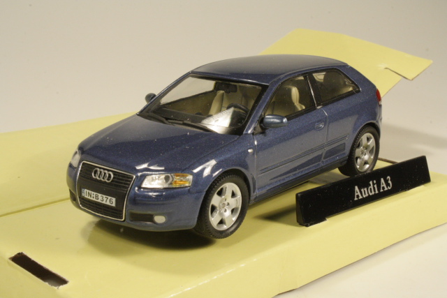 Audi A3, blue
