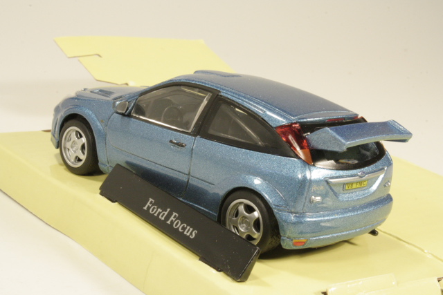 Ford Focus, sininen