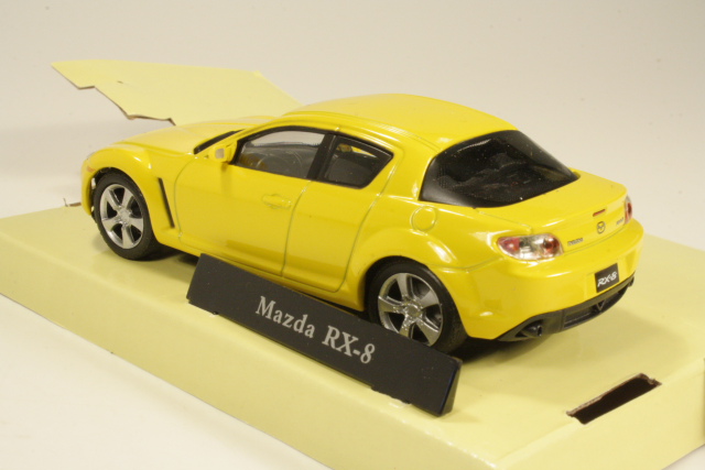 Mazda RX-8, keltainen