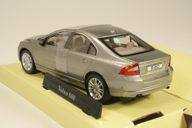 Volvo S80 2006, grey
