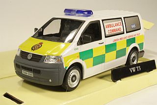 VW T5, London Ambulance - Sulje napsauttamalla kuva