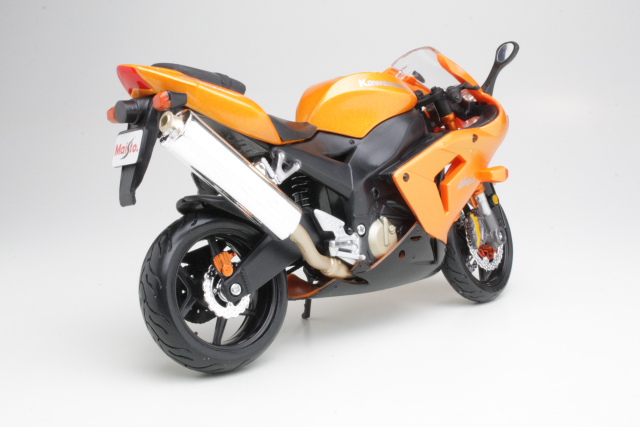 Kawasaki Ninja ZX-10R, orange