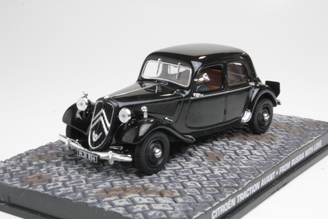 Citroen Traction Avant 1954, musta