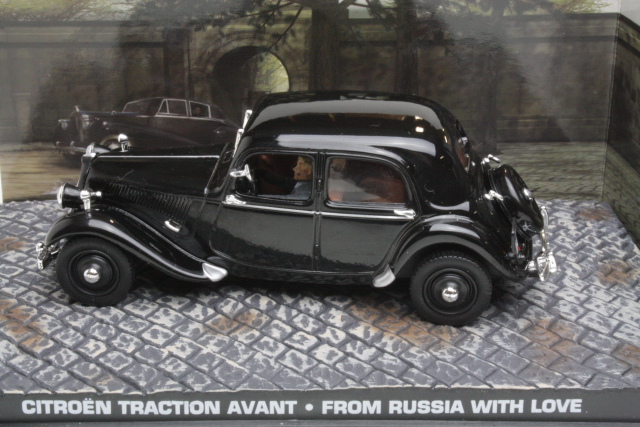 Citroen Traction Avant 1954, musta - Sulje napsauttamalla kuva