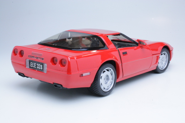 Chevrolet Corvette C4 Coupe 1996, punainen - Sulje napsauttamalla kuva