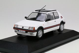 Peugeot 205 GTi 1.6, valkoinen - Sulje napsauttamalla kuva