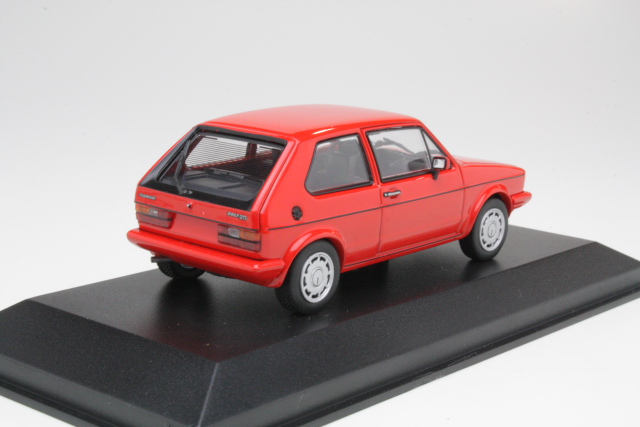VW Golf 1 GTi 1983 Pirelli, punainen