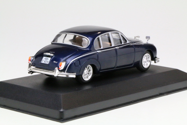 Jaguar Mk2 1960, dark blue