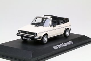 VW Golf 1 Cabriolet 1981, valkoinen