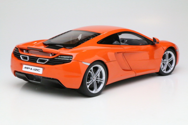 McLaren PM4-12C 2011, orange