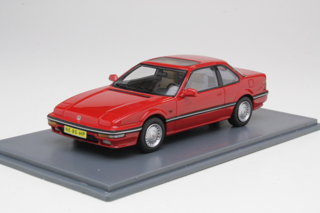 Honda Prelude Mk3 1983, punainen - Sulje napsauttamalla kuva