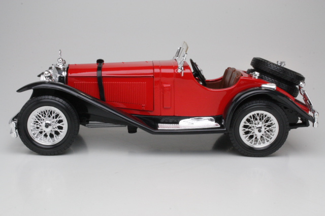 Mercedes Benz SSK 1928, punainen - Sulje napsauttamalla kuva