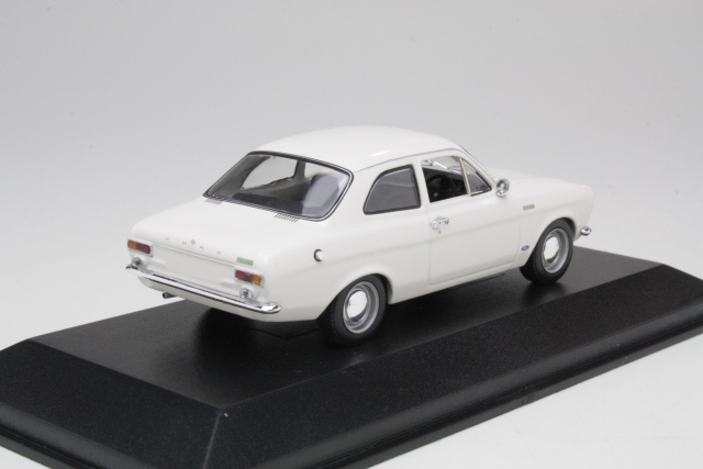 Ford Escort Mk1 TC 1968, valkoinen - Sulje napsauttamalla kuva